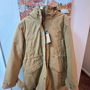 The North Face Women's Brown snow down parka